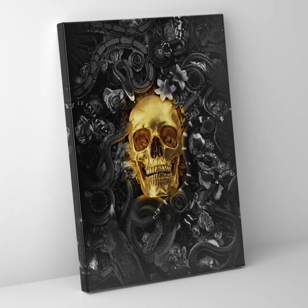 Seitenansicht einer Dark-Luxury Leinwand mit goldenem Skull-Motiv