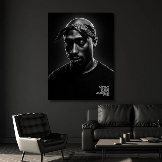 Schwarz-Weiß Hip-Hop Poster mit Statement-Zitat als Wanddekoration im modernen Wohnzimmer